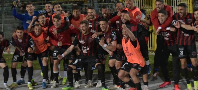 Avellino-Foggia playoff 2021-2022